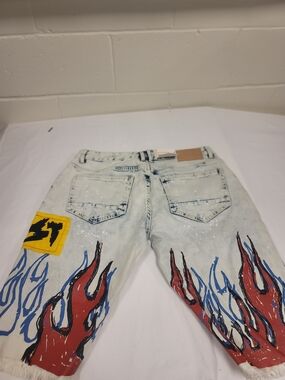 Hand-Painted Flame Denim Shorts in Light Wash
